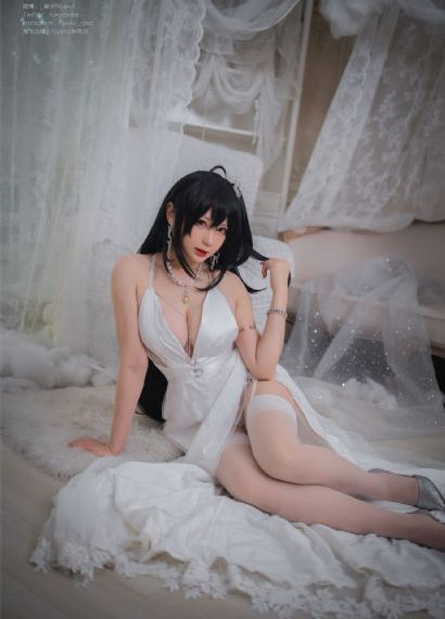 25岁的女高中相亲对象_超清在线观看